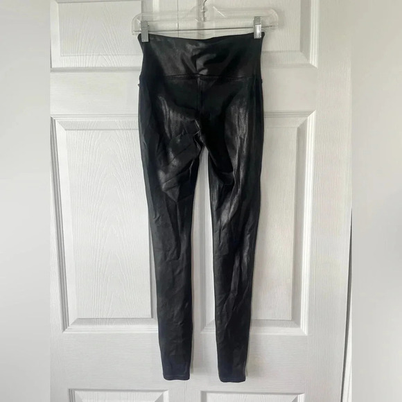 SPANX Pants - Spanx Women's Faux Leather Leggings - Med Black